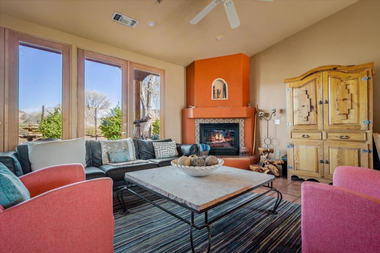 Adobe Hacienda - Anasazi Suite Apts Седона Экстерьер фото
