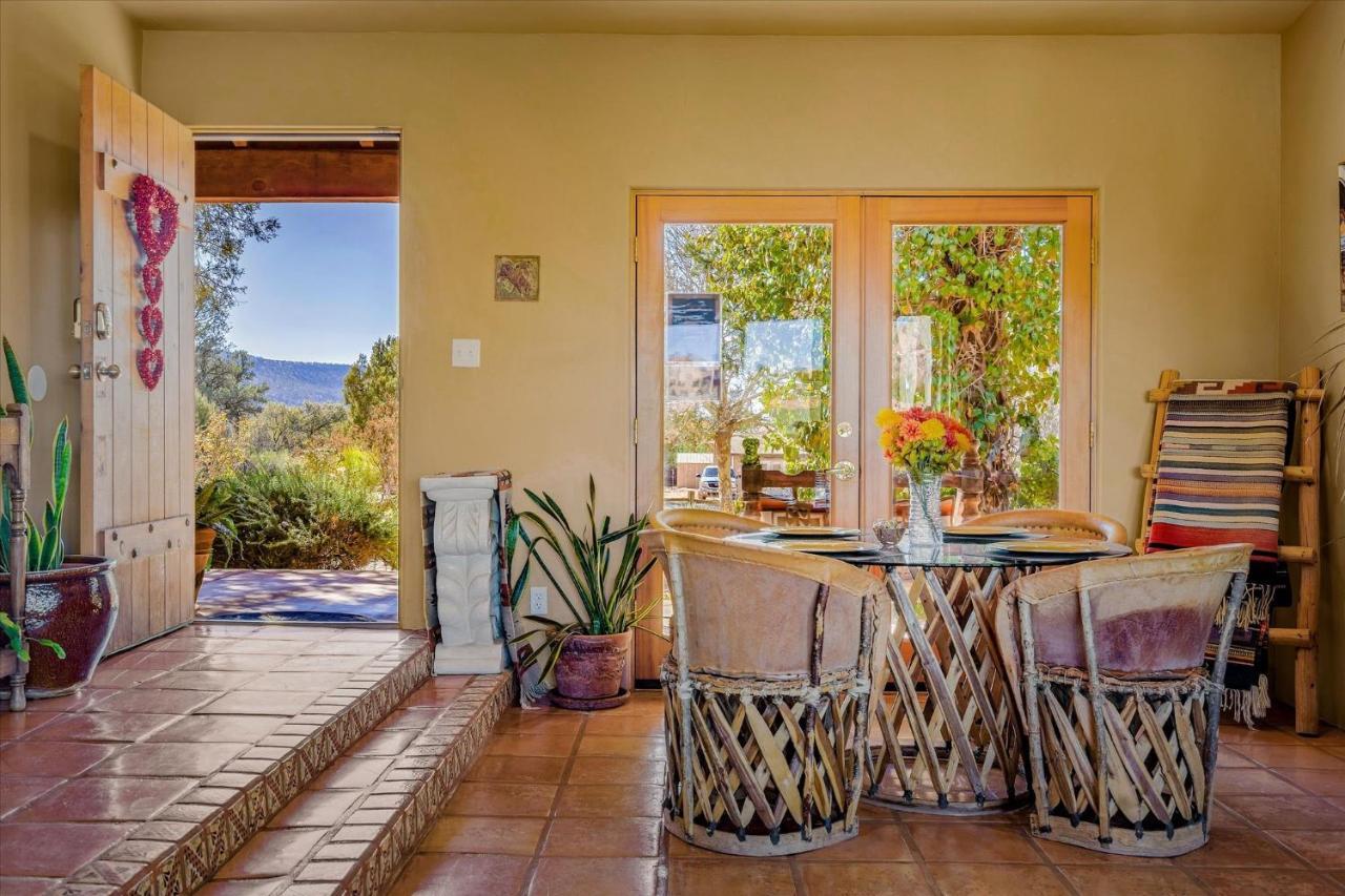 Adobe Hacienda - Anasazi Suite Apts Седона Экстерьер фото