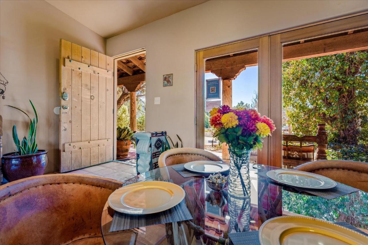 Adobe Hacienda - Anasazi Suite Apts Седона Экстерьер фото